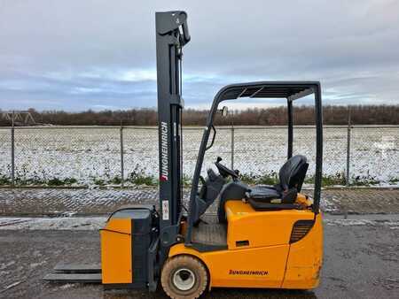 El Truck - 3-hjul 2010  Jungheinrich EFG 113 | 2010 (2)