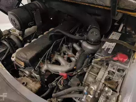 Gas truck 2012  TCM FG35T9 (12)