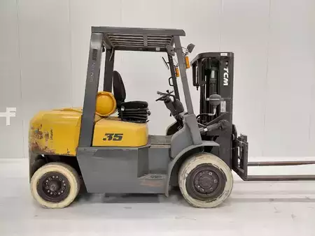 Gas truck 2012  TCM FG35T9 (4)