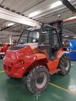 Terénní vysokozdvižný vozík 2014  Manitou M30-4 ST3B (3)