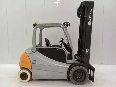 Elektro čtyřkolový VZV 2015  Still RX 60-50 (2)