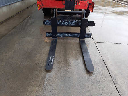 Sollevatori telescopici rotativi 2015  Manitou MRT2150 PRIVILEGE + (5)