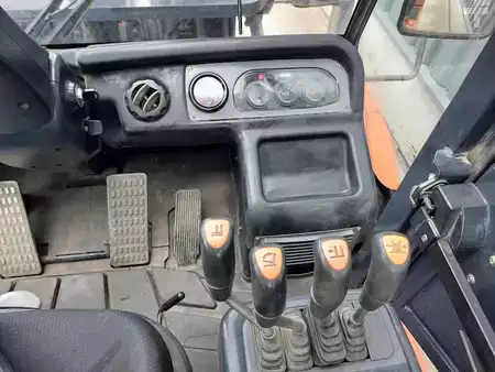 Chariots élévateurs diesel 2017  Doosan D70S-7 (10)