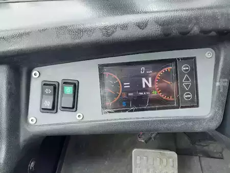 Chariots élévateurs diesel 2017  Doosan D70S-7 (9)