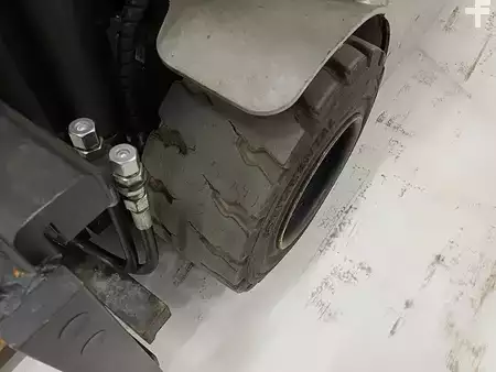 Carrelli elettrici 3 ruote 2018  Still RX 20-20 (13)