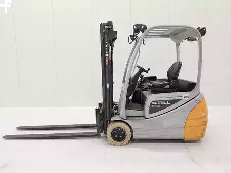 Carrelli elettrici 3 ruote 2018  Still RX 20-20 (1)