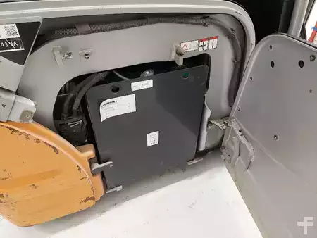 Carrelli elettrici 3 ruote 2018  Still RX 20-20 (8)