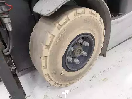 Elektro čtyřkolový VZV 2018  Still RX 60-25 (14)