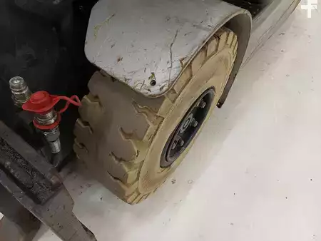 Elektro čtyřkolový VZV 2018  Still RX 60-25 (11)