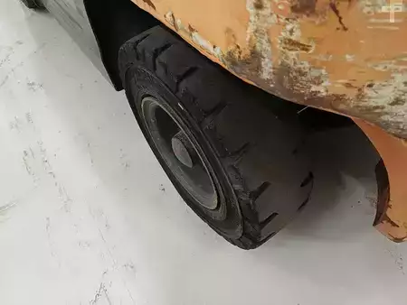 Dieseltruck 2018  Doosan D30G PLUS (13)