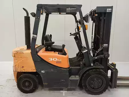 Dieseltruck 2018  Doosan D30G PLUS (2)