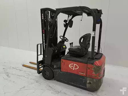 Chariots électriques à 3 roues 2022  EP Equipment CPD20TV8 (2)