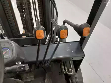 LPG VZV 2017  Doosan G25G (7)