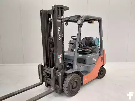 LPG VZV 2017  Toyota 02-8FGF15 (4)