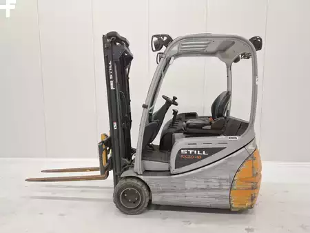 Carrelli elettrici 3 ruote 2014  Still RX 20-18 (1)