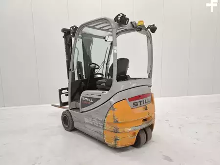 Carrelli elettrici 3 ruote 2014  Still RX 20-18 (5)