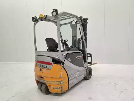 Carrelli elettrici 3 ruote 2014  Still RX 20-18 (9)