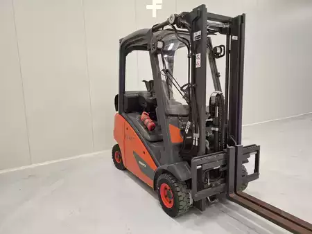 Chariots élévateurs GPL 2016  Linde H16T (6)