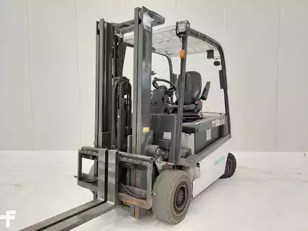 Electric - 4 wheels 2015  Unicarriers G1Q2L25Q (2)