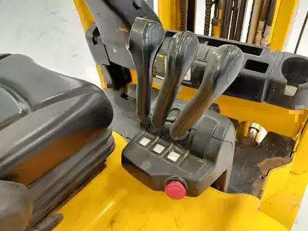 Elektromos 4 kerekű 2012  Hyster J2.5XN (5)