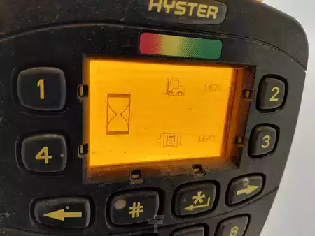 Elektromos 4 kerekű 2012  Hyster J2.5XN (6)