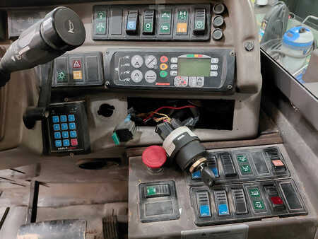 Sollevatori telescopici rotativi 2007  Manitou MRT2150 TURBO M SERIE E2 (12)