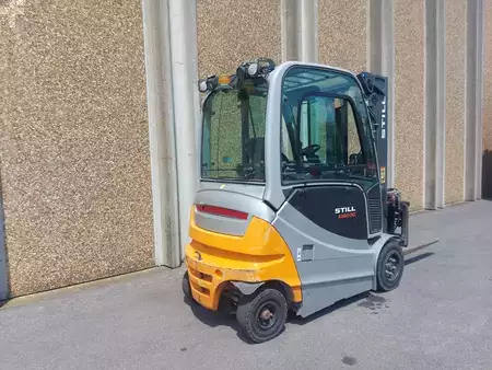 4-wiel elektrische heftrucks 2016  Still RX 60-30 (3)