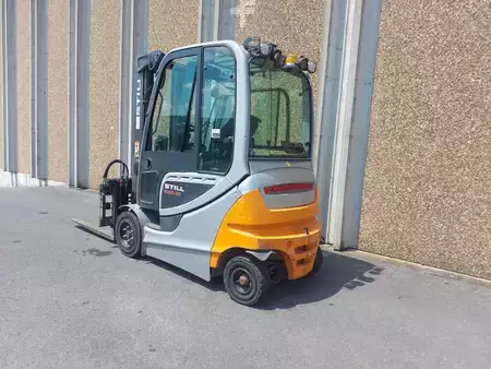 4-wiel elektrische heftrucks 2016  Still RX 60-30 (4)