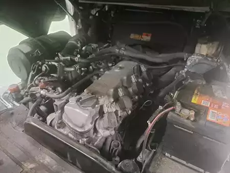 Empilhador a gás 2016  Unicarriers U1D2A25LQ (10)