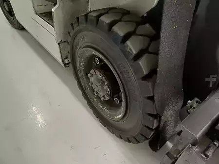 Empilhador a gás 2016  Unicarriers U1D2A25LQ (14)