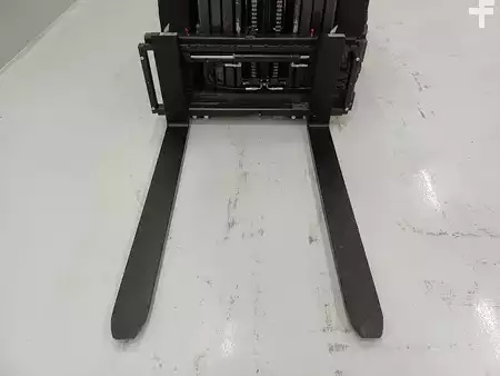 Empilhador a gás 2016  Unicarriers U1D2A25LQ (6)