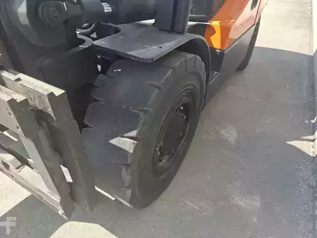Diesel Forklifts 2012  Doosan D45SC-5 (14)