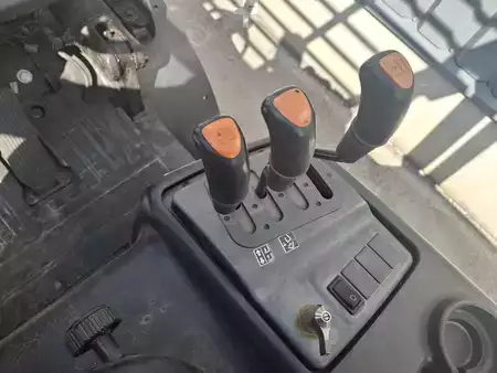 Diesel Forklifts 2012  Doosan D45SC-5 (5)