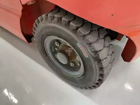 Carrelli elevatori diesel 2015  Heli CPCD40 (13)
