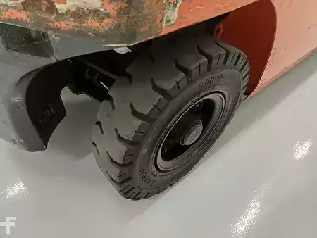 Carrelli elevatori GPL 2016  Teletrac 02-8FGF20 (13)