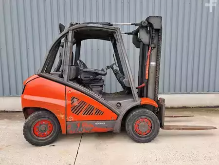 Dieselový VZV 2016  Linde H40D-02 (2)