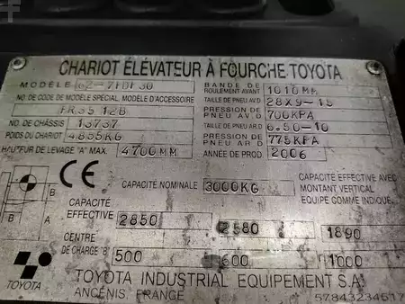Dieselový VZV 2006  Toyota 62-7FDF30 (14)