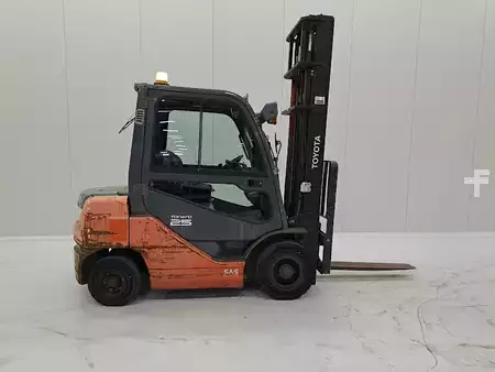 Chariots élévateurs diesel 2017  Toyota 02-8FDF25 (3)