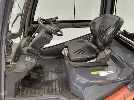 Chariots élévateurs diesel 2018  Toyota 02-8FDF25 (6)