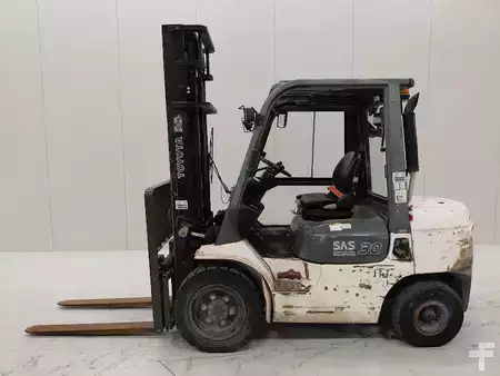 Chariots élévateurs diesel 2006  Toyota 62-7FDF30 (4)