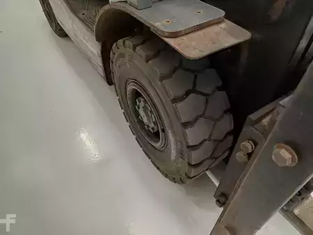 Wózki widłowe diesel 2012  TCM FHD18T3 (14)