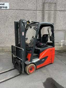 Electric - 3 wheels  Linde E16H-02 (1) 