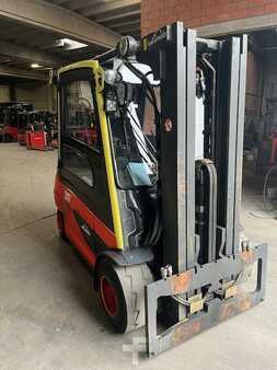 4 Wheels 2012  Linde E35L-01 (1)