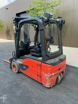 Carrelli elettrici 3 ruote  Linde E18L-02 (3)