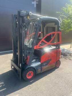 4-wiel elektrische heftrucks  Linde E16PH (1)