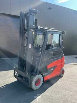 4-wiel elektrische heftrucks  Linde E25HL-01/600 (2)