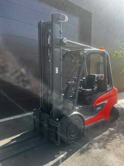 Chariots élévateurs GPL 2020  Linde H35T-01 (2)