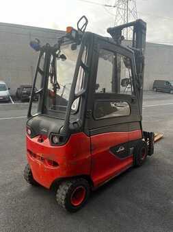 Elektryczne 4-kołowe 2021  Linde E25HL-01/600 (3)