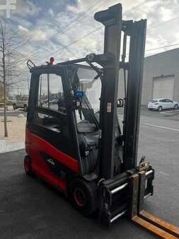 Elektryczne 4-kołowe 2021  Linde E25HL-01/600 (4)