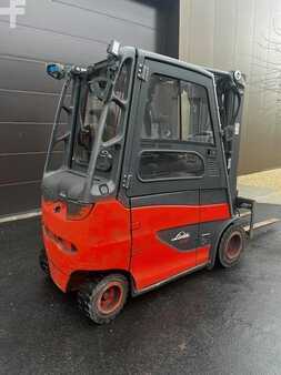 Chariots électriques à 4 roues 2020  Linde E30H-01/600 (2)